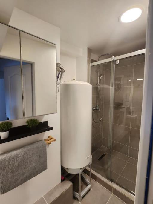 Petite Maison A Apartment